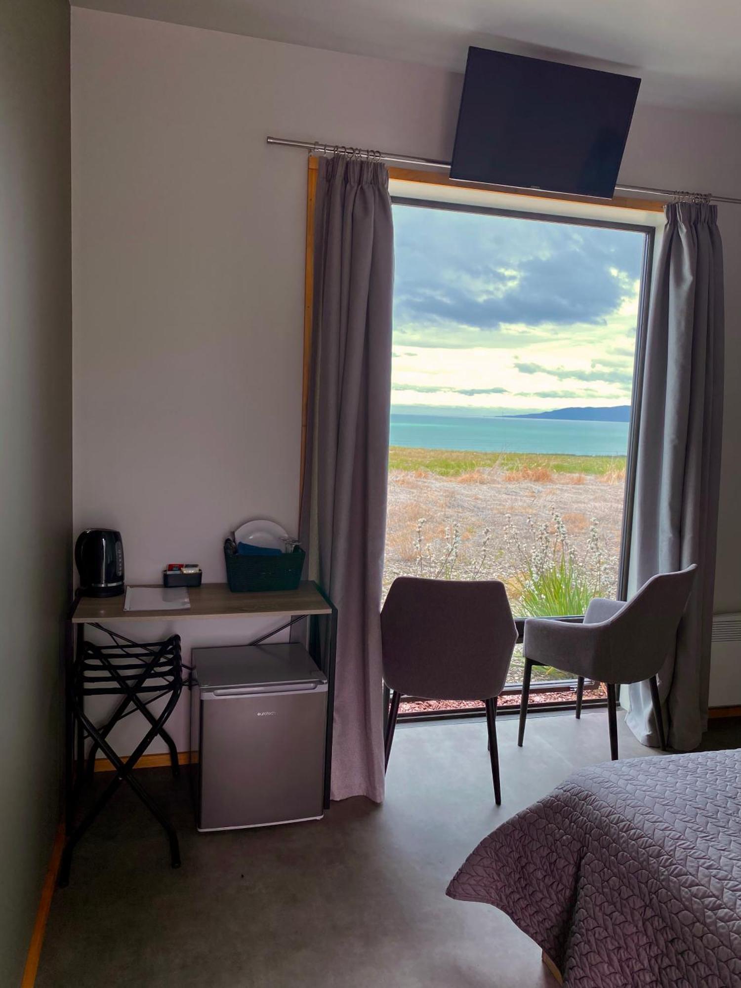 “The Cliffs” Humpridge View Motels Tuatapere Exterior photo
