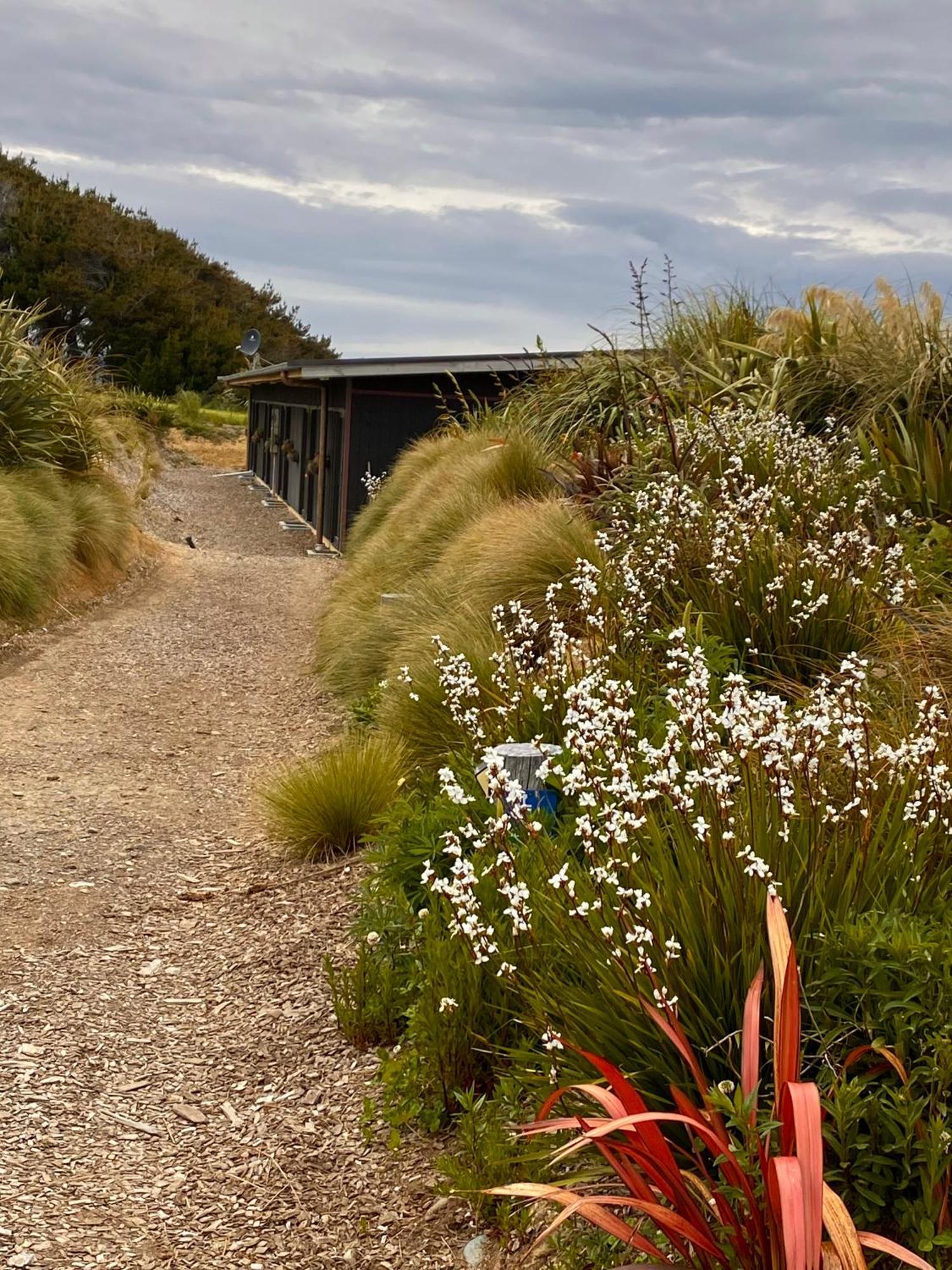 “The Cliffs” Humpridge View Motels Tuatapere Exterior photo